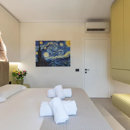 The View - Tiffany Luxury 2 Bedroom Free Parking, Apartment Sarande