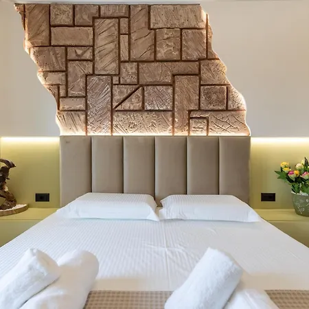 Lägenhet The View - Tiffany Luxury 2 Bedroom Free Parking, Sarandë